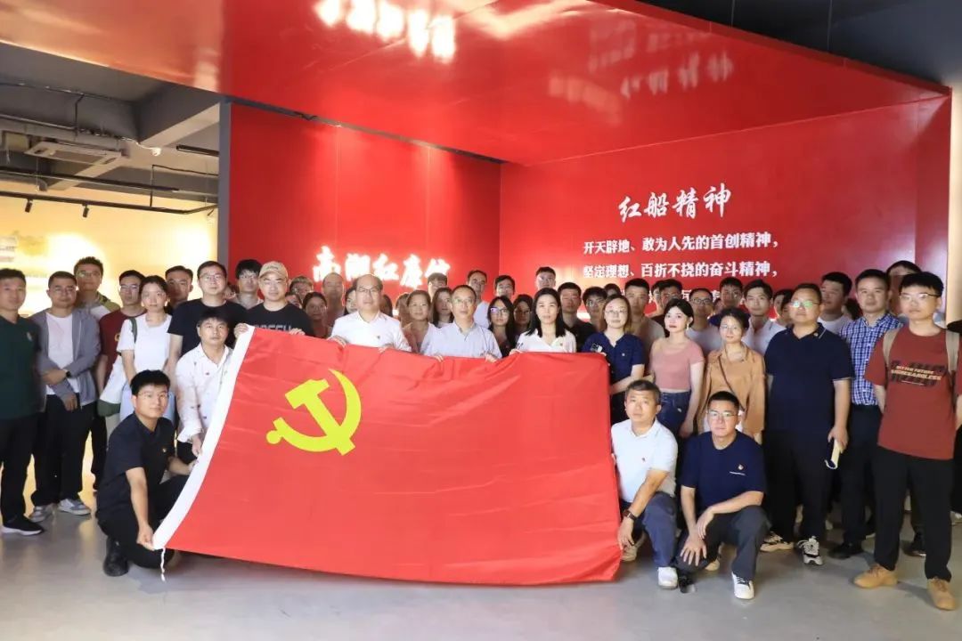 https://mmbiz.qpic.cn/sz_mmbiz_jpg/2p7dYNW6LibNezAricdBIz1oUo7v5CzIxopsnU8ib5JbqcMVdX29ibfbdibFTHibibwObn3fyk182d5xdfoqUvS6FTmtA/640?wx_fmt=jpeg&from=appmsg